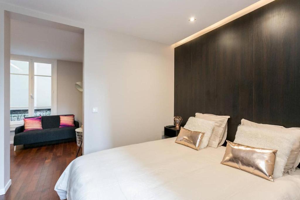 파리 Modernized Studio - Meters From The Invalides Gardens 아파트 외부 사진